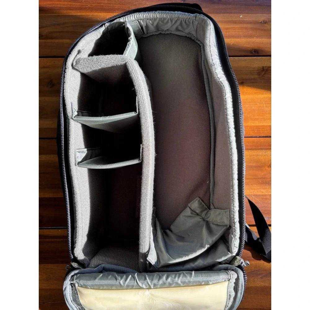 Think Tank StreetWalker V2‎ Camera Backpack Black DSLR Bag w Rain Cover